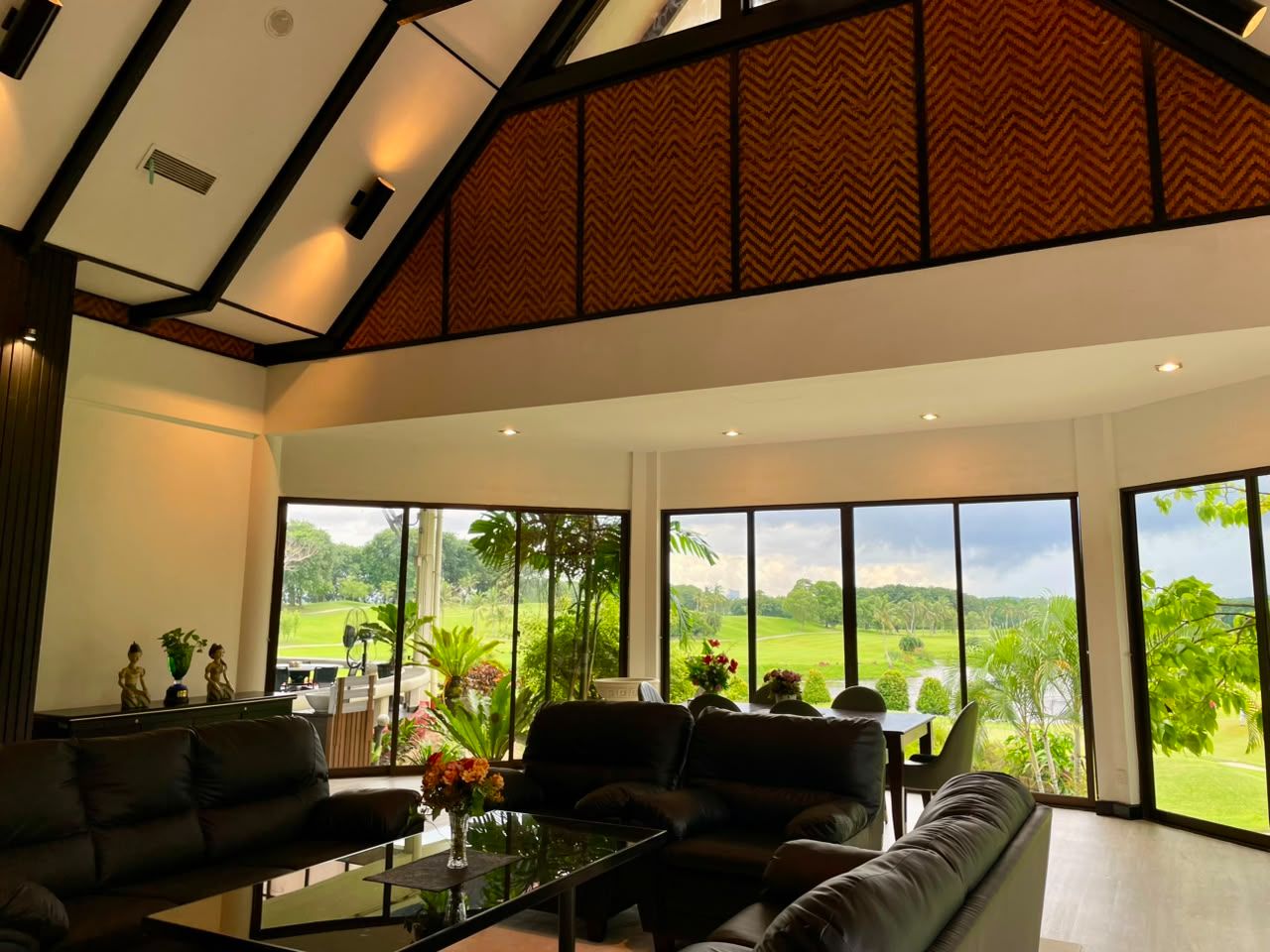 Hibiscuss Lounge